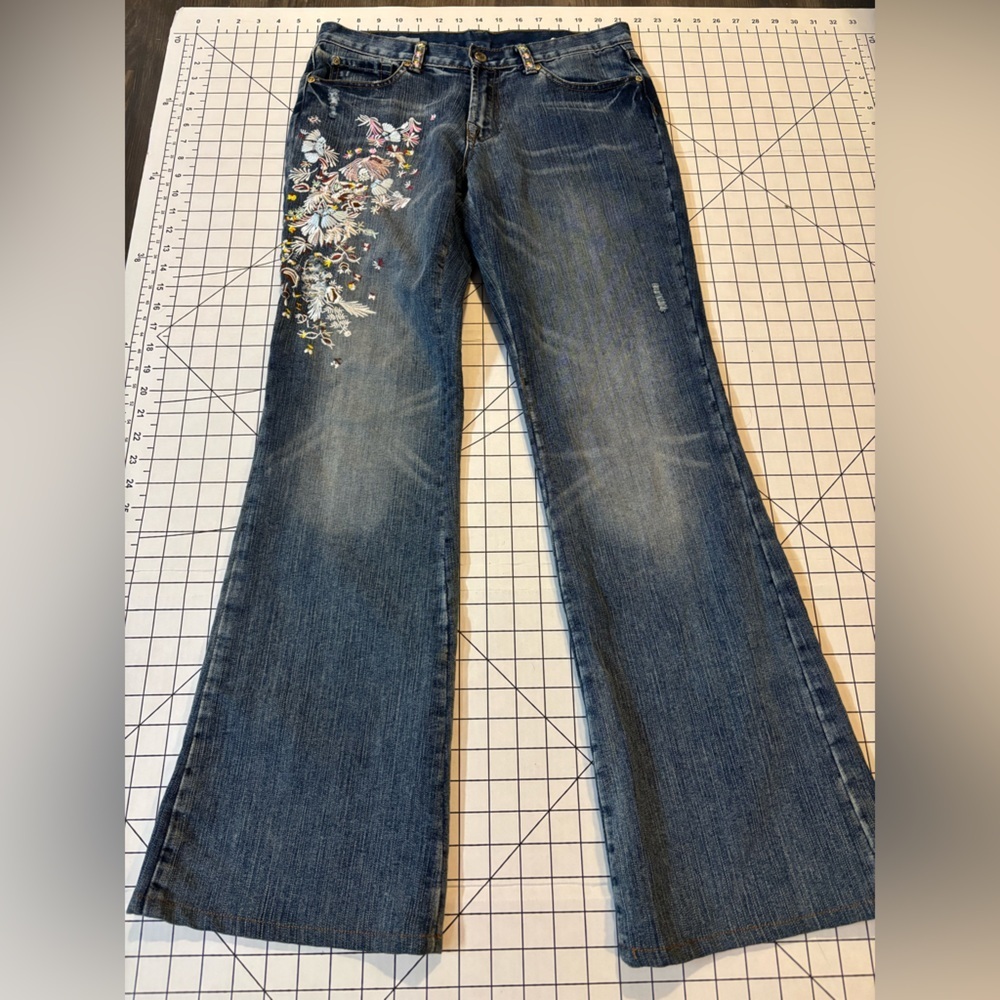 RARE 7 For All Mankind + Zac Posen Blue Flare Jeans with Botanical Embroidery - Picture 2 of 15